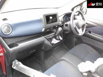 Mitsubishi EK X