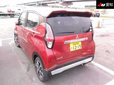Mitsubishi EK X