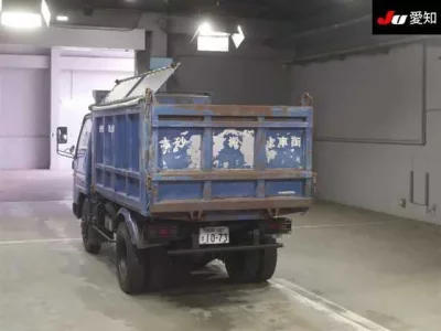 Mazda TITAN