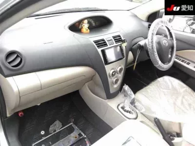 Toyota BELTA
