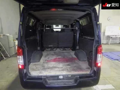 Nissan CARAVAN VAN