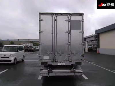 Mazda TITAN