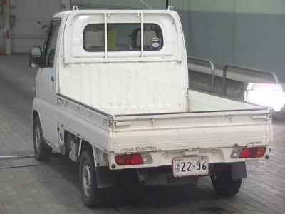 Nissan CLIPPER TRUCK