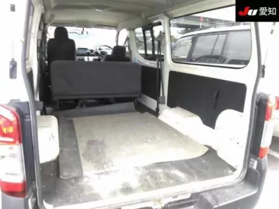 Nissan CARAVAN VAN