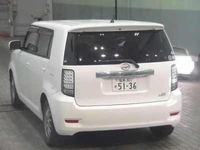 Toyota COROLLA RUMION