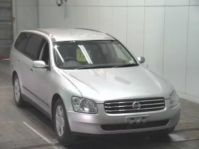 Nissan STAGEA