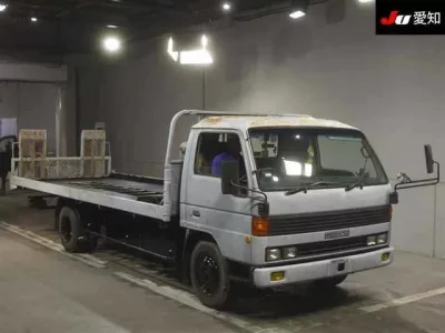 Mazda TITAN