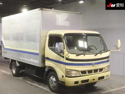 Toyota DYNA