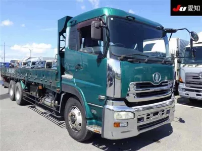 Nissan TRUCK