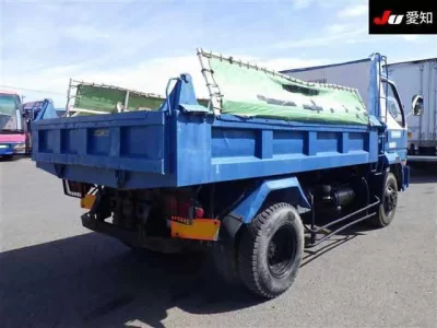 Mitsubishi FUSO FIGHTER