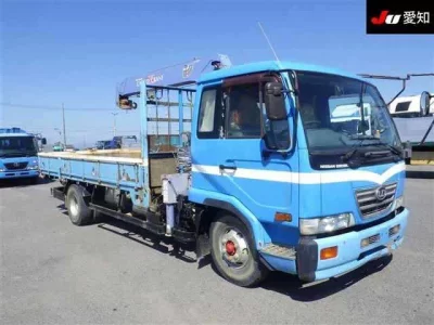 Nissan CONDOR