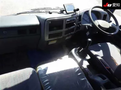 Nissan CONDOR