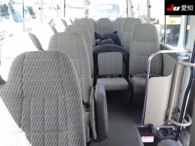 Toyota COASTER