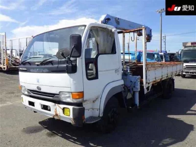 Nissan CONDOR