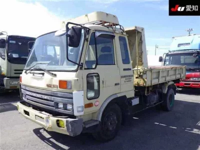 Nissan TRUCK