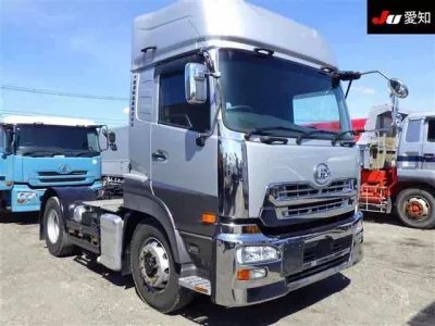 Nissan QUON