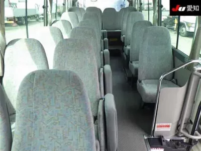 Toyota COASTER