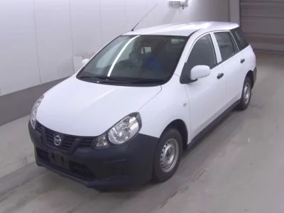 Nissan AD