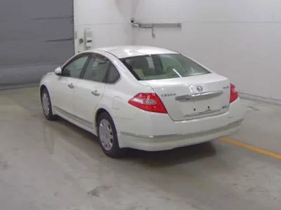 Nissan ATLAS