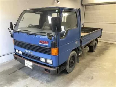 Mazda TITAN
