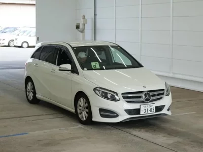 Mercedes-Benz B CLASS