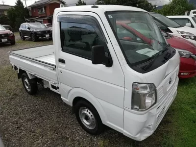 Nissan CLIPPER TRUCK