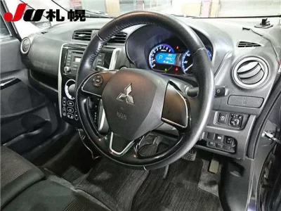 Mitsubishi EK CUSTOM