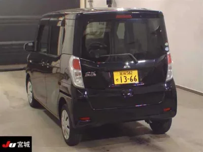 Mitsubishi EK SPACE