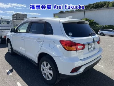 Mitsubishi RVR