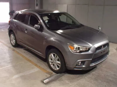 Mitsubishi RVR