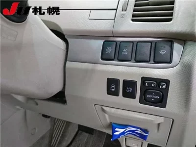 Toyota ESTIMA HYBRID