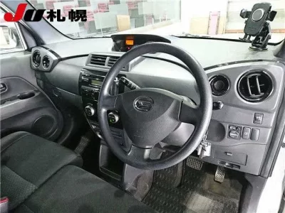 Daihatsu Coo