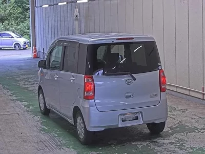 Daihatsu TANTO EXE