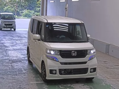 Honda N BOX PLUS