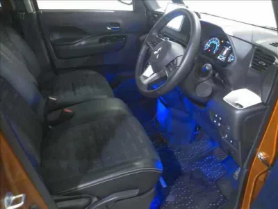 Mitsubishi DELICA MINI