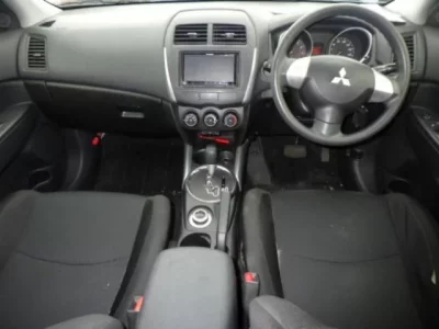 Mitsubishi RVR