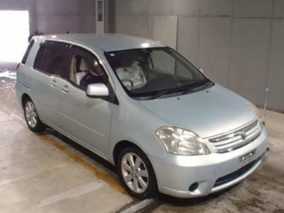 Toyota RAUM