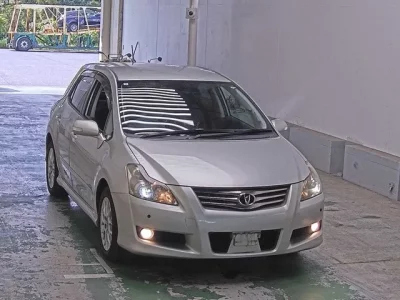 Toyota BLADE