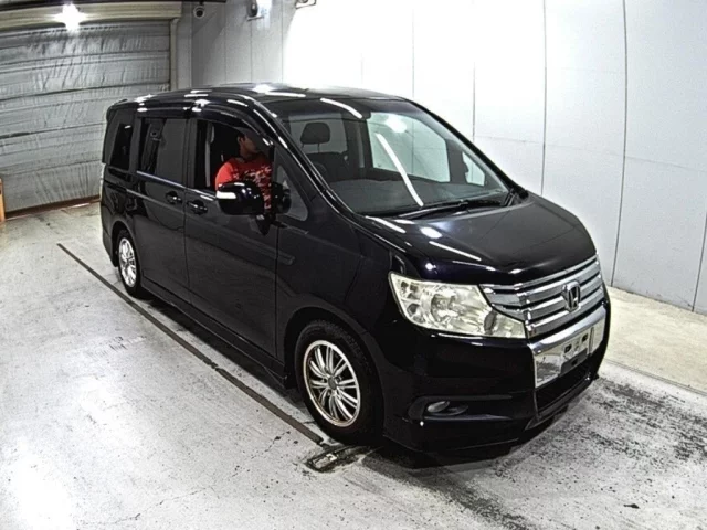 Honda STEP WAGON