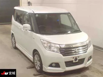 Mitsubishi DELICA D2