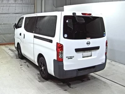 Nissan CARAVAN VAN