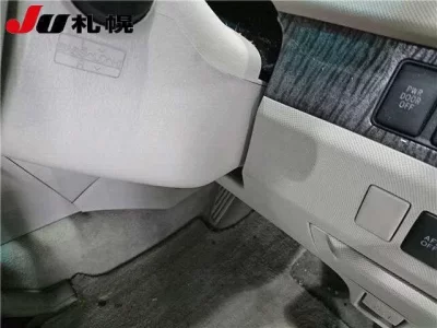 Toyota ESTIMA HYBRID
