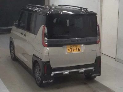 Mitsubishi DELICA MINI