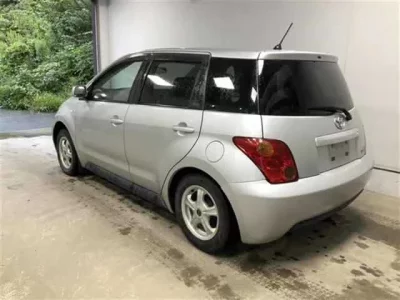 Toyota IST