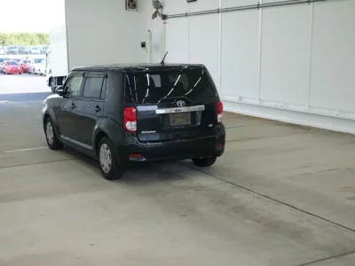 Toyota COROLLA RUMION