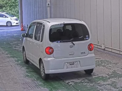 Daihatsu MOVE LATTE