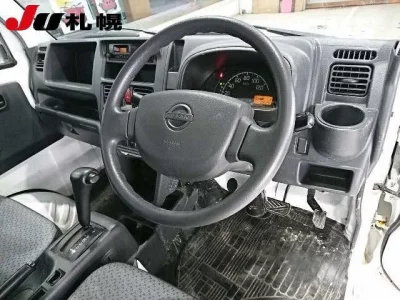 Nissan CLIPPER TRUCK