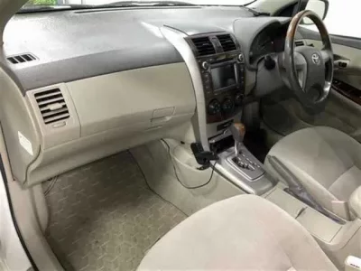 Toyota COROLLA AXIO