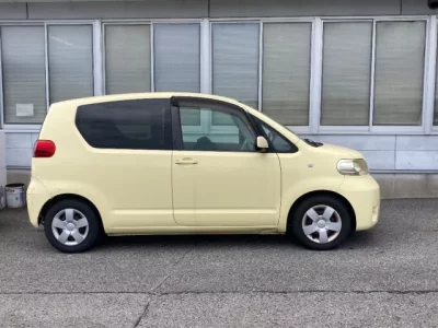 Toyota PORTE