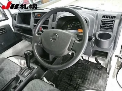 Nissan CLIPPER TRUCK